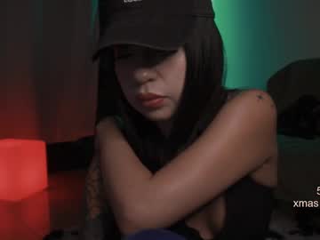 Frieshunter Chaturbate stream image from December 21, 2024