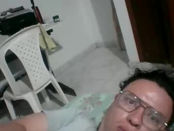 Luis19860618 Chaturbate stream image from December 21, 2024