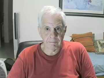 Max_2017 Chaturbate stream image from December 21, 2024