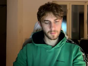 Melodicass Chaturbate stream image from December 21, 2024