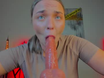 Viollasinzz Chaturbate stream image from December 21, 2024