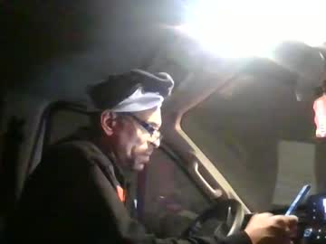 1bigmushroomhead Chaturbate stream image from December 21, 2024