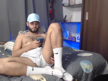 Alexxx1106 Chaturbate stream image from December 21, 2024