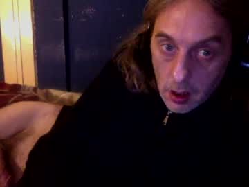 Bangintoleather Chaturbate stream image from December 21, 2024