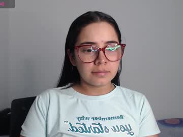 Isemma Chaturbate stream image from December 21, 2024