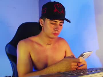 Jhking_Star Chaturbate stream image from December 21, 2024