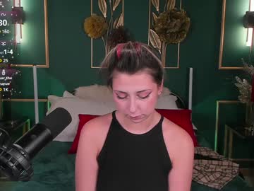 Meow_Kirsten Chaturbate stream image from December 21, 2024