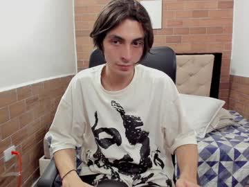 Mike_Hunter7 Chaturbate stream image from December 21, 2024