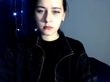 Sademoface Chaturbate stream image from December 21, 2024