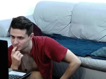 Brad_Luove Chaturbate stream image from December 21, 2024