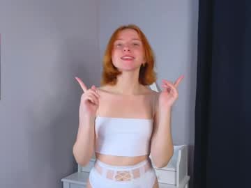 Katiebeames Chaturbate stream image from December 21, 2024