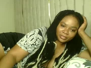 Queenofsouls Chaturbate stream image from December 21, 2024