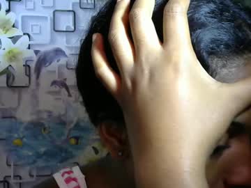 Roshnirea Chaturbate stream image from December 21, 2024