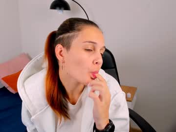 Sonya__Bladee Chaturbate stream image from December 21, 2024
