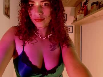 Vicky_Crazy Chaturbate stream image from December 21, 2024