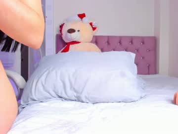 Issabellarodriguez Chaturbate stream image from December 21, 2024