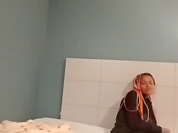 Kraylicious Chaturbate stream image from December 21, 2024