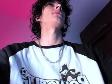 Olliver___Y Chaturbate stream image from December 21, 2024