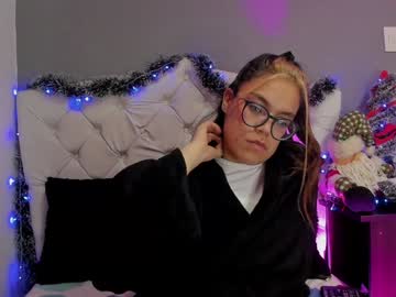 Sofia_Ik Chaturbate stream image from December 21, 2024