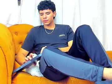 Tobiaz_Vega Chaturbate stream image from December 21, 2024