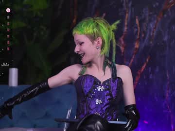 Alannablue Chaturbate stream image from December 21, 2024