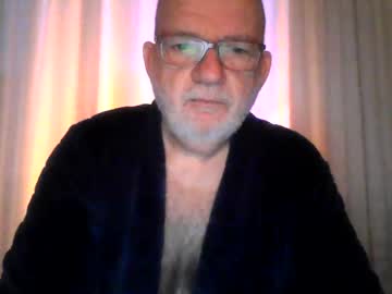 Beardman916444 Chaturbate stream image from December 21, 2024