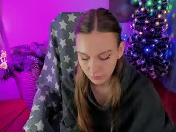 _Creammpie_ Chaturbate stream image from December 21, 2024