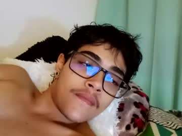Cristian_Suarezz Chaturbate stream image from December 21, 2024