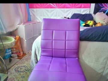 Divynejade Chaturbate stream image from December 21, 2024