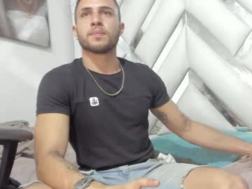 Jhonny_Flames7 Chaturbate stream image from December 21, 2024