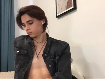 K0sta_32 Chaturbate stream image from December 21, 2024