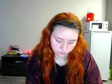 Lily_Shamy Chaturbate stream image from December 21, 2024