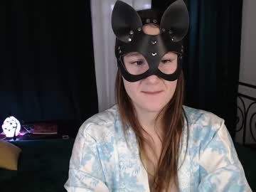 Lunary_Fier Chaturbate stream image from December 21, 2024