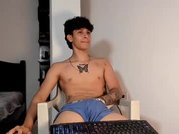 Snakebutterfly Chaturbate stream image from December 21, 2024