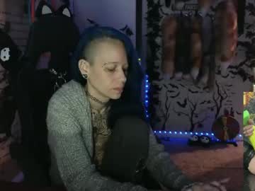 Trashdollx Chaturbate stream image from December 21, 2024