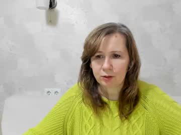 Youy_Blueberry Chaturbate stream image from December 21, 2024