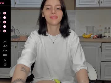 Broosnica1 Chaturbate stream image from December 21, 2024