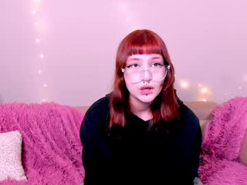 Fannyfairall Chaturbate stream image from December 21, 2024