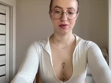 Hot_Lliinns Chaturbate stream image from December 21, 2024