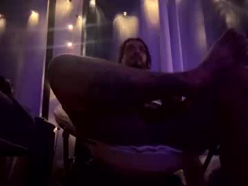 Justcranberry Chaturbate stream image from December 21, 2024