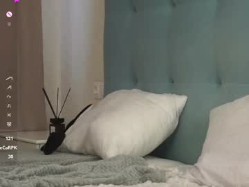Octaviaduell Chaturbate stream image from December 21, 2024