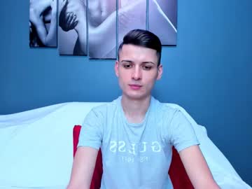 Stashott69 Chaturbate stream image from December 21, 2024