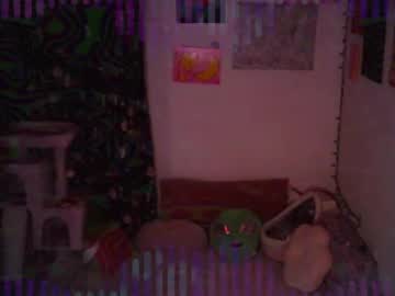 Ashledaniella Chaturbate stream image from December 21, 2024