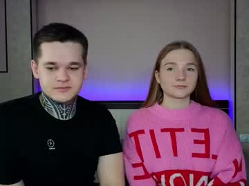 Candy_Bunnies Chaturbate stream image from December 21, 2024