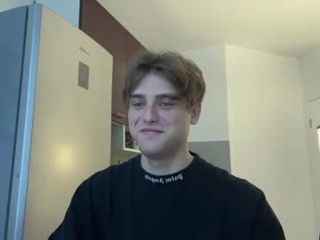 Devilnut1 Chaturbate stream image from December 21, 2024