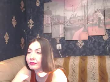 Emmagoldx Chaturbate stream image from December 21, 2024