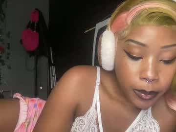 Kinkykittee Chaturbate stream image from December 21, 2024