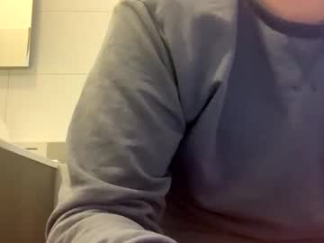 Tbest1986 Chaturbate stream image from December 21, 2024
