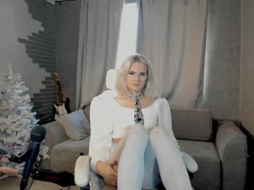 Milena_Marshmallows Chaturbate stream image from December 21, 2024