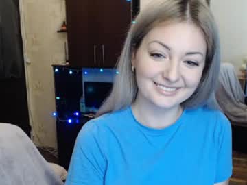 Luckyshotgirl Chaturbate stream image from December 21, 2024